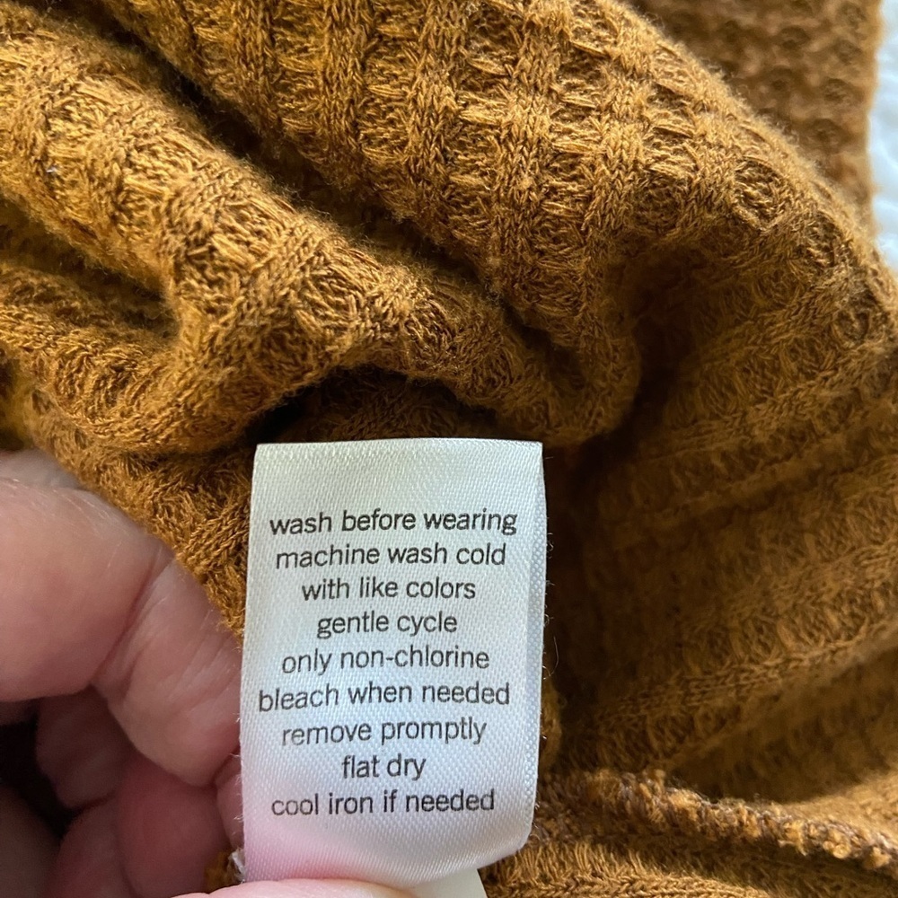 Mudd Waffle Knit Long Sleeve Knotted Front Cozy Chestnut Brown Top Size XL - Picture 6 of 12